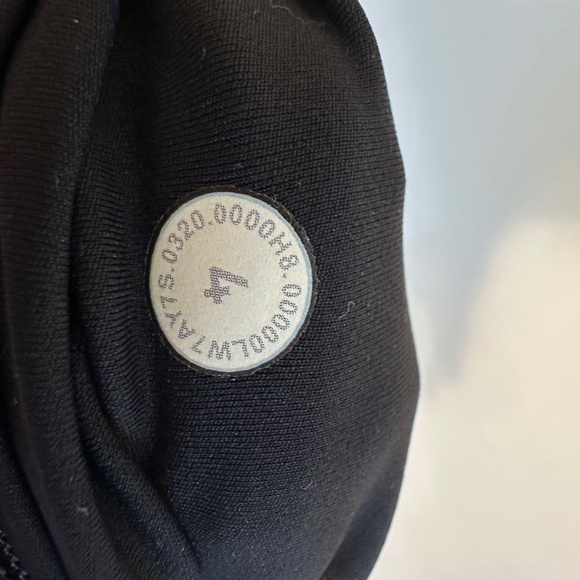 Lululemon Fast & Free Biker Shorts size 4 Black - Picture 4 of 4